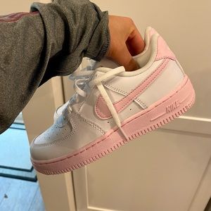 SOLD NWOT Nike Air Force 1